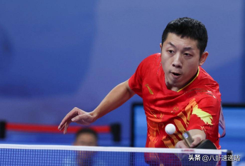 中国乒乓球队碾压英国乒乓球队，许昕统治全场