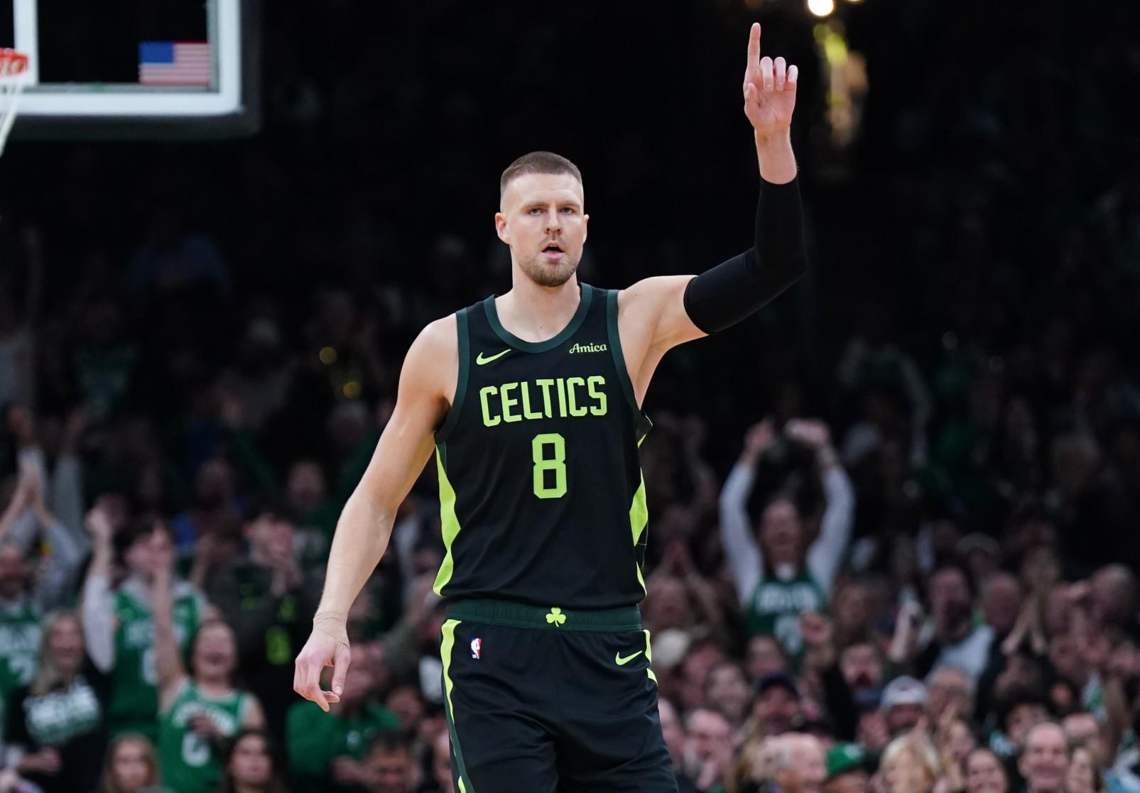 开云体育平台APP-包含勇士血洗马刺，波尔津吉斯高光表现的词条