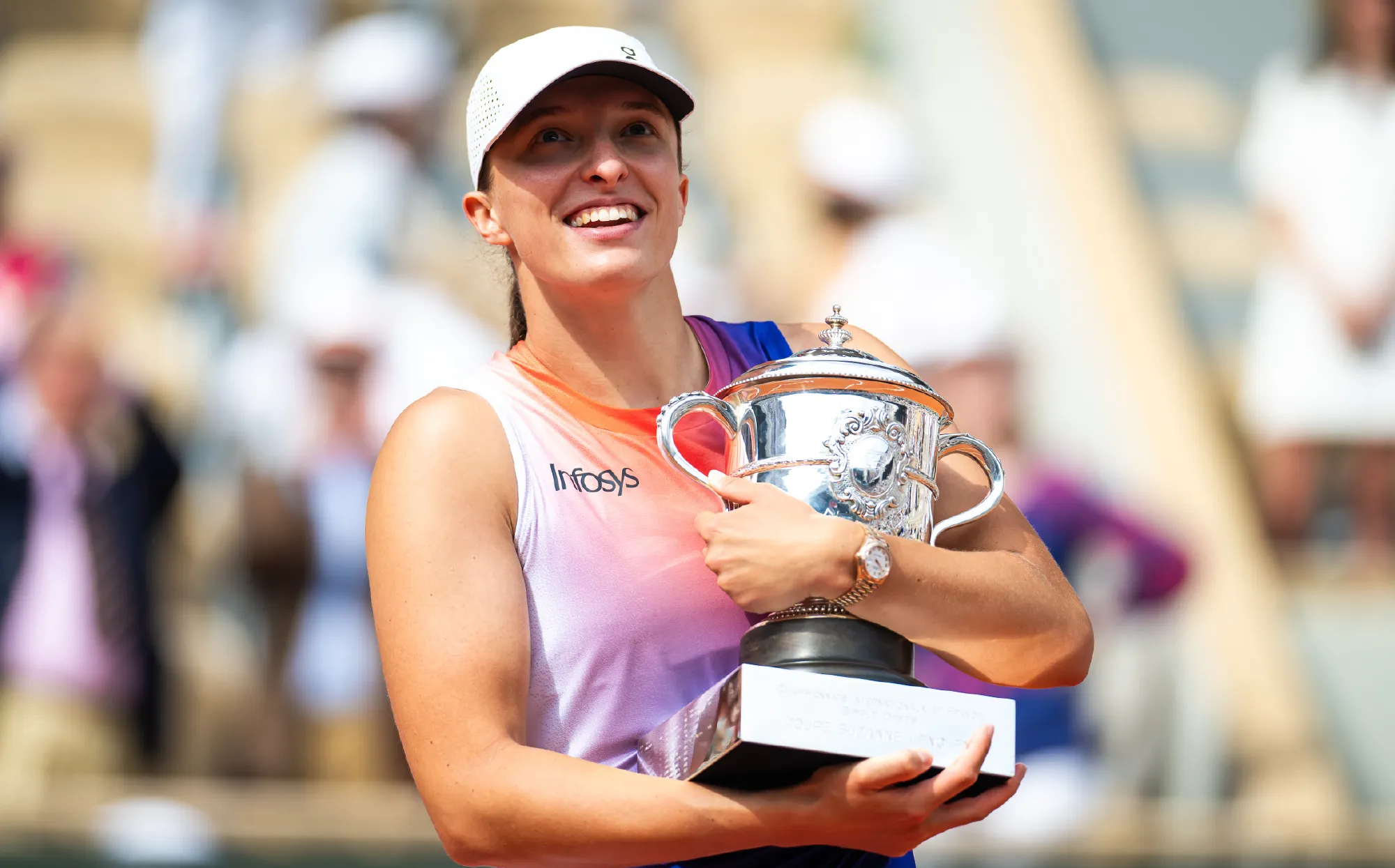 包含法国网球队碾压欧洲网球队，克耶高斯三分雨点燃全场的词条