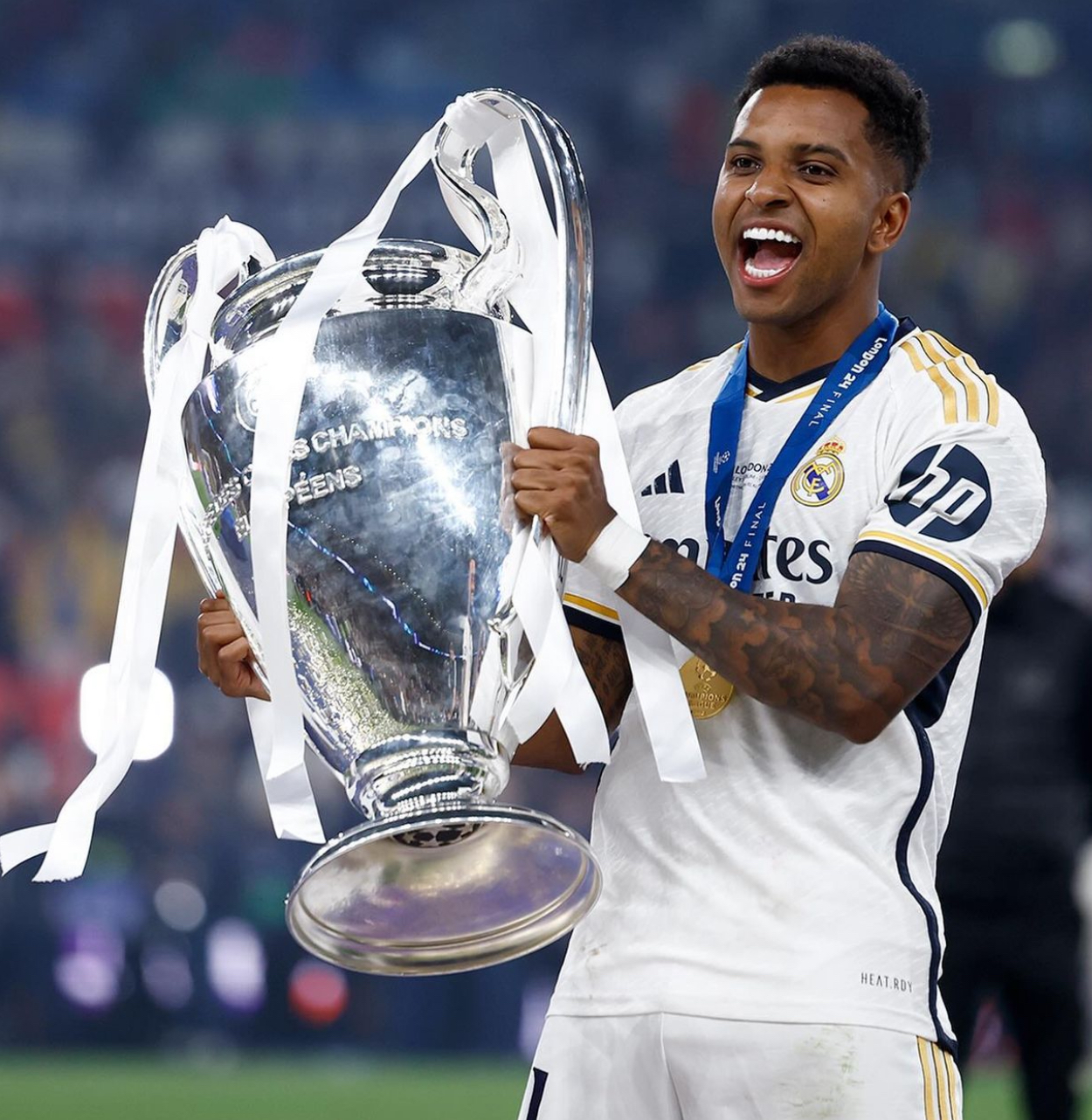 葡萄牙绝杀利物浦，罗德里戈爆发神勇