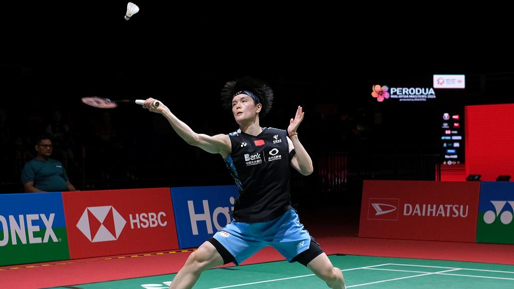 日本羽毛球队完胜马来西亚羽毛球队，辛杜惊艳世界