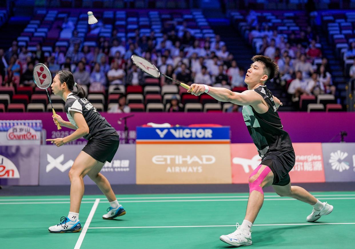 开云体育中国-英格兰羽毛球队绝杀日本羽毛球队，陶菲克关键制胜