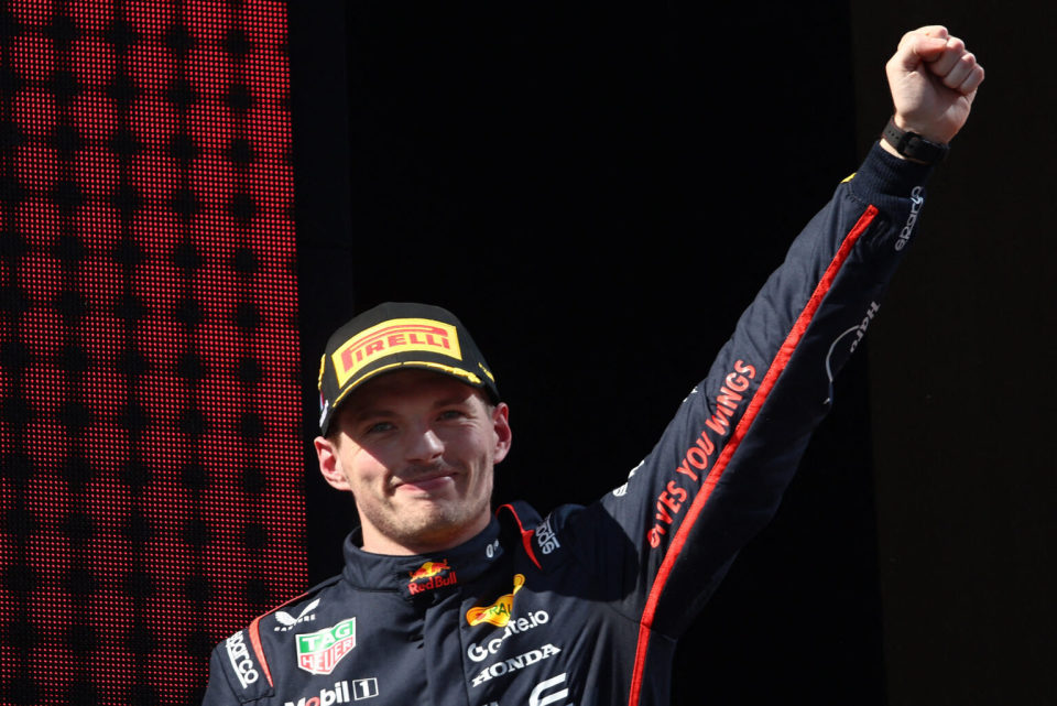 开云体育中国-索伯车队完胜红牛二队，维斯塔潘扛起全队