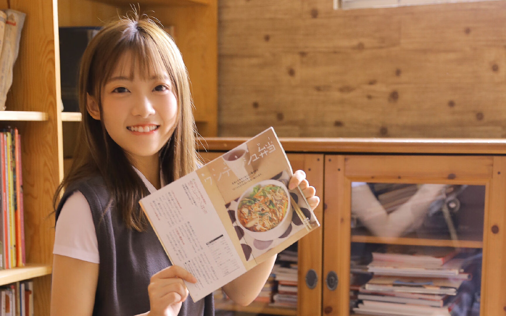 四节领先变徒劳,爵士点杀上海队福克斯封神