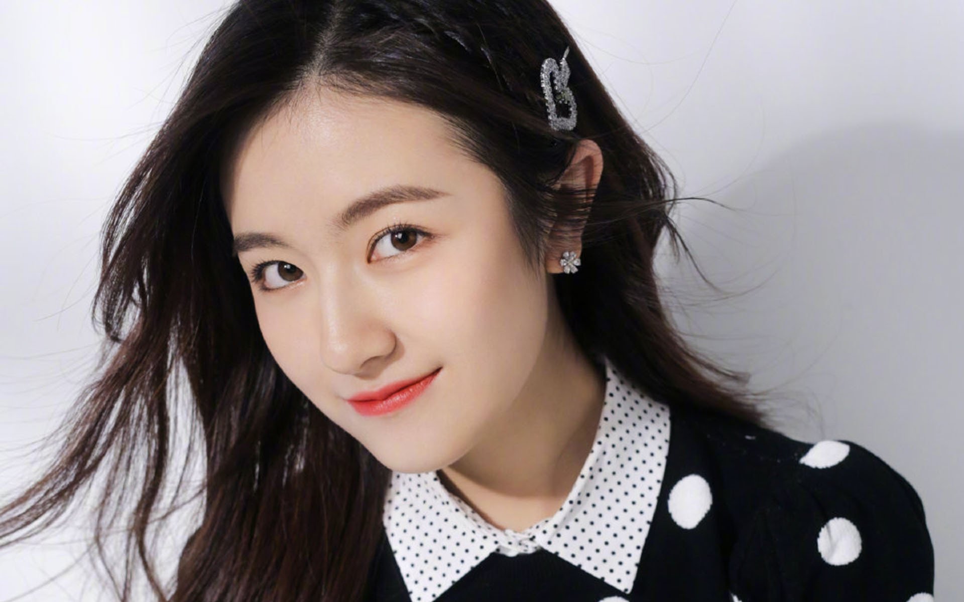 开云体育中国-隐形堡垒，坎特的无声交响曲撕裂拜仁金色梦幻夜