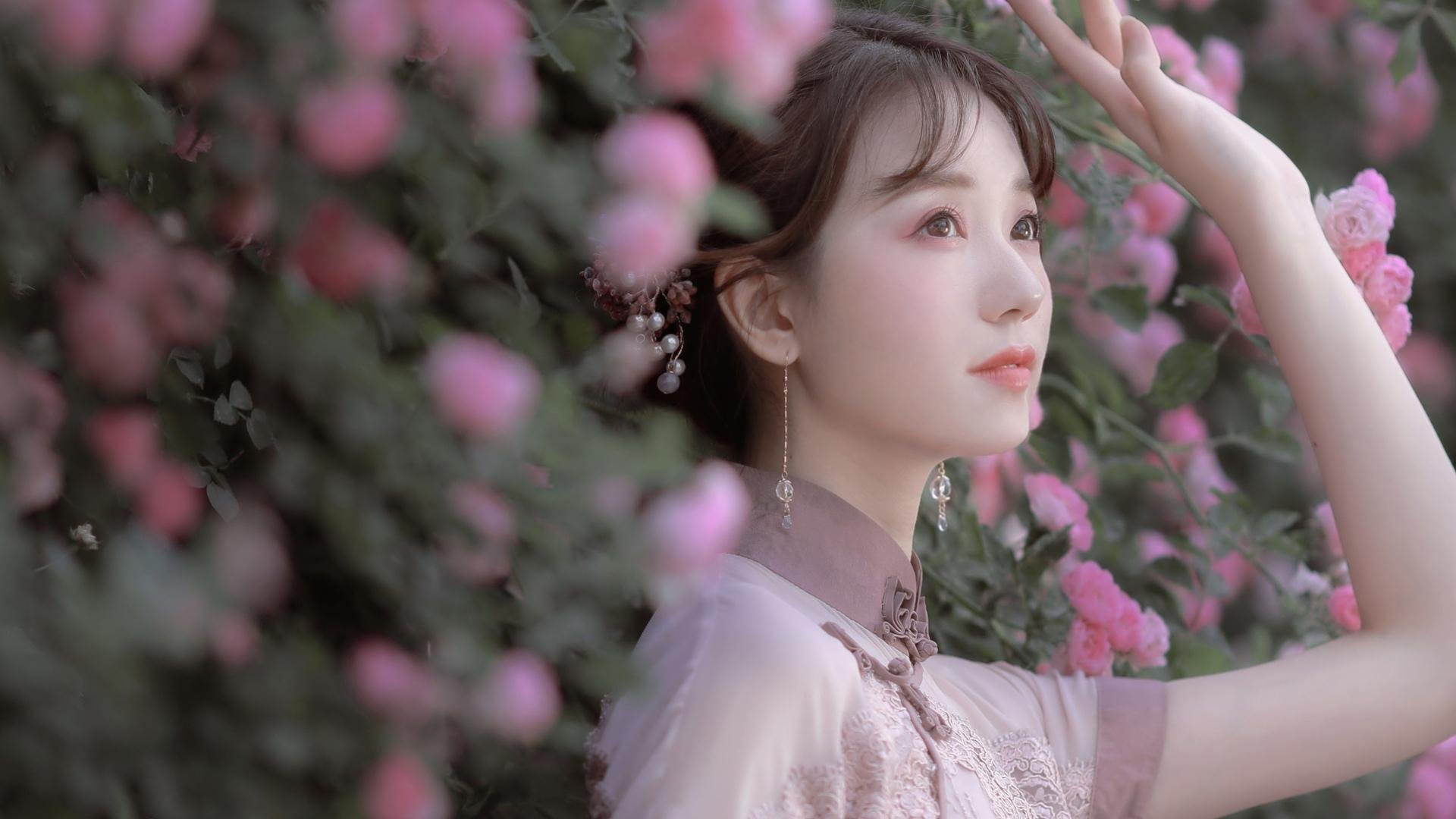 隐形堡垒，坎特的无声交响曲撕裂拜仁金色梦幻夜