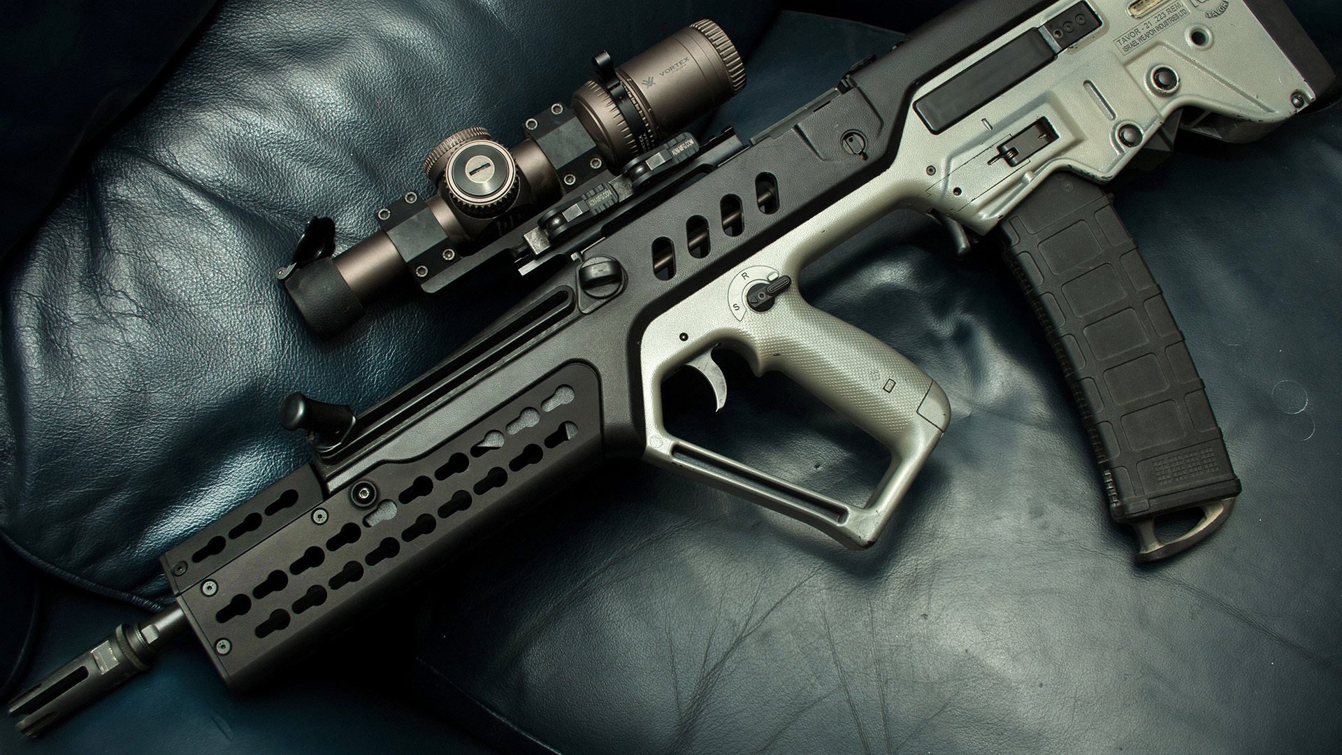 开云体育入口-绝境王者，2026世界杯之夜，米切尔如何用一脚改写足球史诗